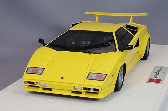 アイドロン 1/43 ランボルギーニ カウンタック LP5000 QV 1988 リア