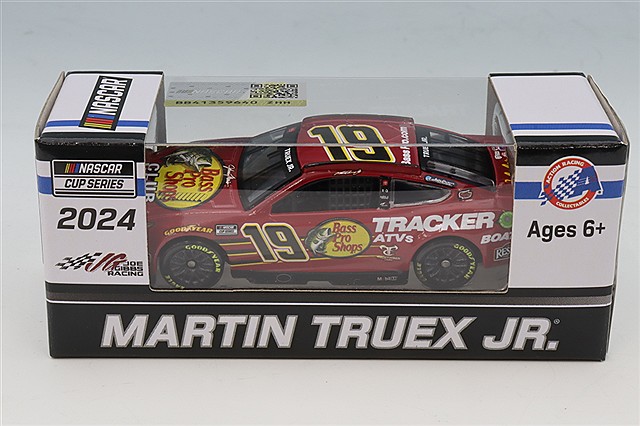 ライオネルレーシング 1/64 トヨタ カムリ 2023 