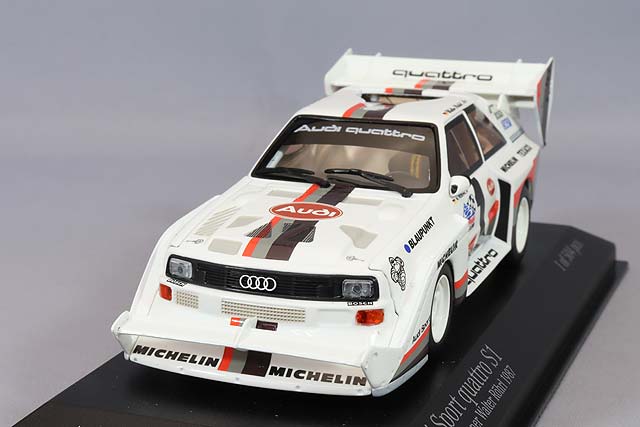 オートアート コンポジット 1/18 アウディ スポーツ クワトロ S1 1987