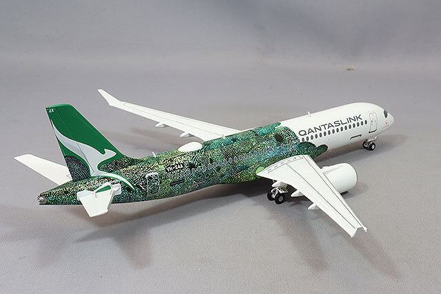 ヘルパ 1/200 エアバス A220-300 カンタスリンク Flying Art Series
