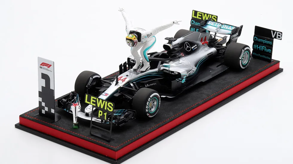海外ショップ特注スパーク 1/18 メルセデス AMG W09 ブラジルGP 2018 L