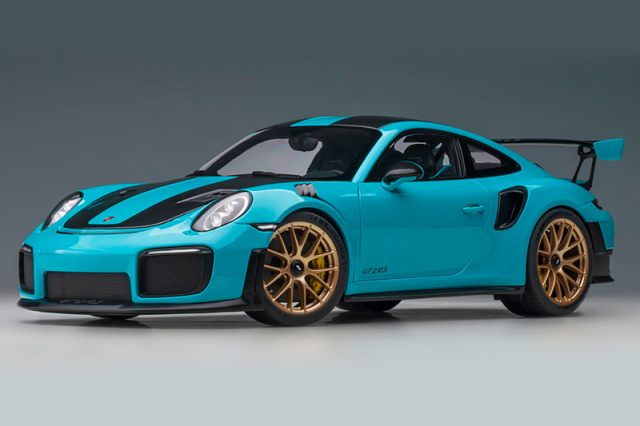 予約] オートアート 1/18 ポルシェ 911 （991.2） GT2 RS ヴァイザッハ
