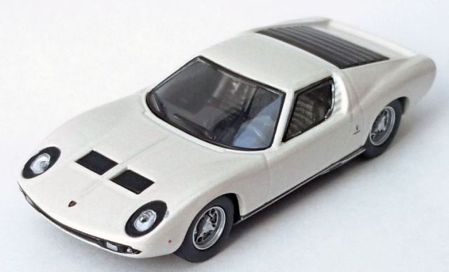 京商製 （ブンカ特注） 1/64 ランボルギーニ ミウラ P400 （ホワイト