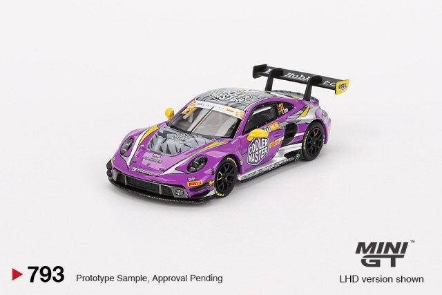TSM ミニGT 1/64 ポルシェ 911 GT3R HubAuto 2023 FIA GT ワールド