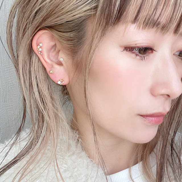14G 16G ］くるんとしたフレームと繊細に輝くCZの甘すぎないtwinハート