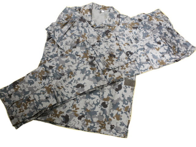 デジタル迷彩 迷彩服 航空自衛隊デジタル迷彩服