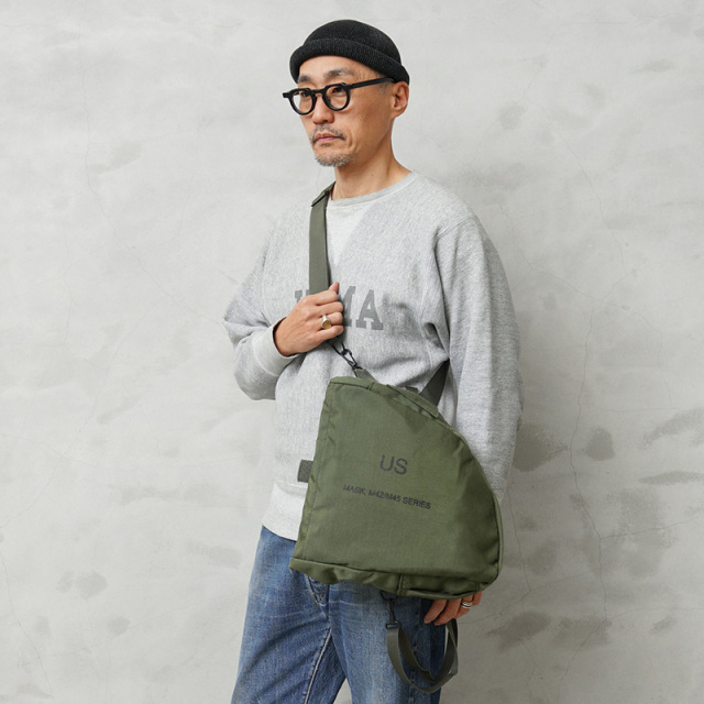 実物 新品 デッドストック 米軍 M42/M45 ガスマスクバッグ ショルダー