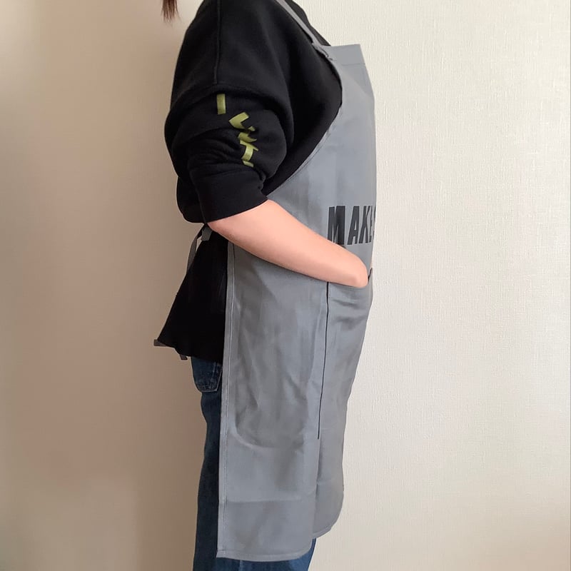 DRVG11 REVERSIBLE APRON“MAKE BEAUTIFUL/MAKE SM