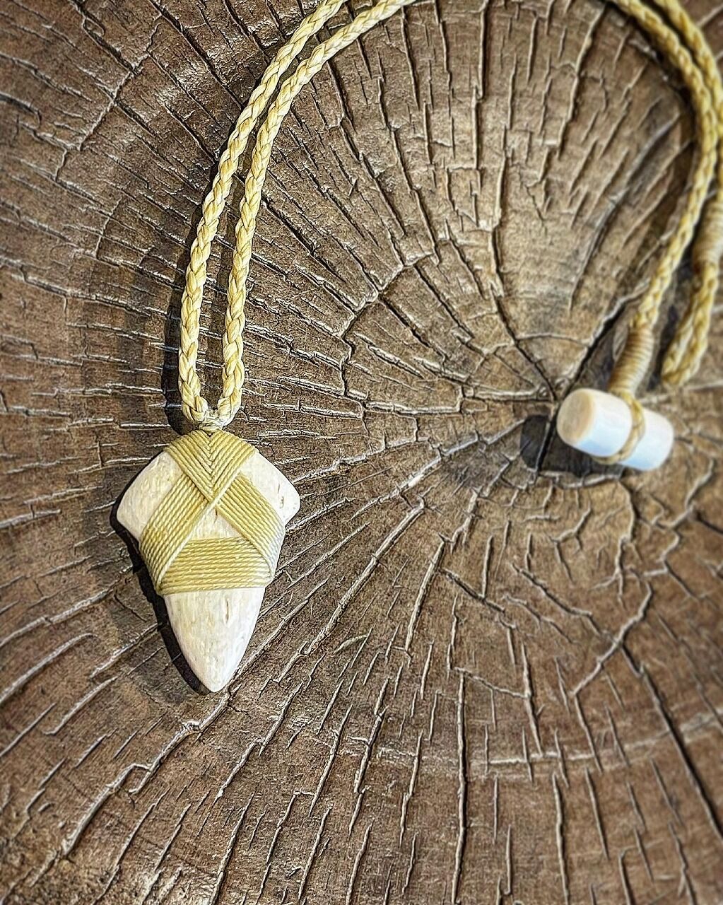 ボーンカービング鯨骨ネックレス WB-168 | Ocean's Bone Carvings