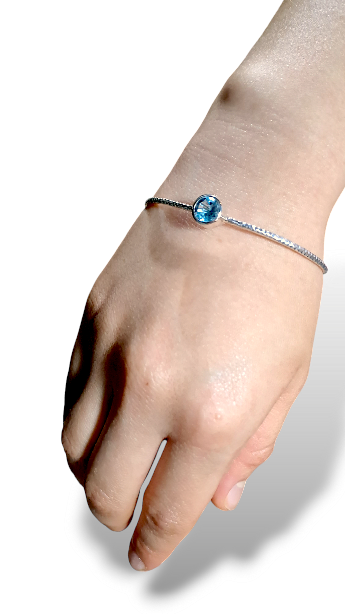 ブルートパーズ シルバーバングル ブレスレット | Le Papillon Jewelry
