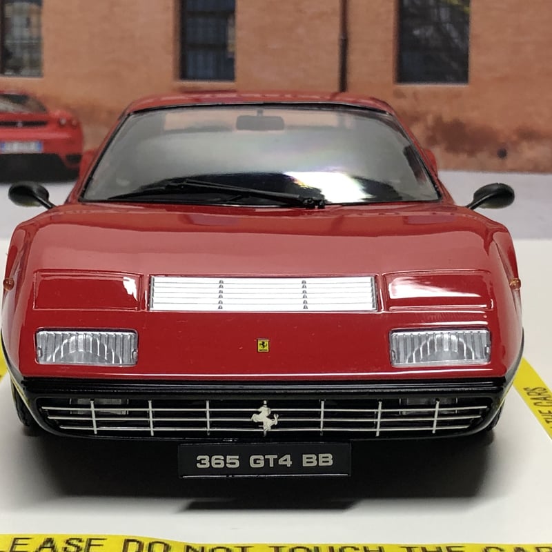 KK scale 1/18 Ferrari 365 GT4/BB 1973 レッド フェラーリ