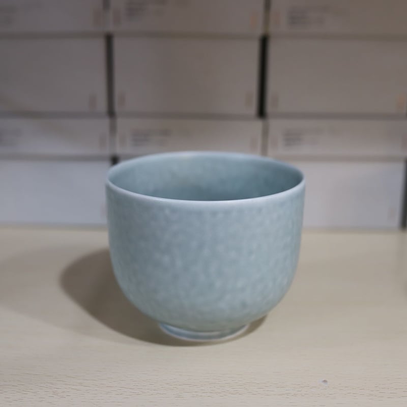 yumiko iihoshi porcelain / ReIRABO matcha bowl