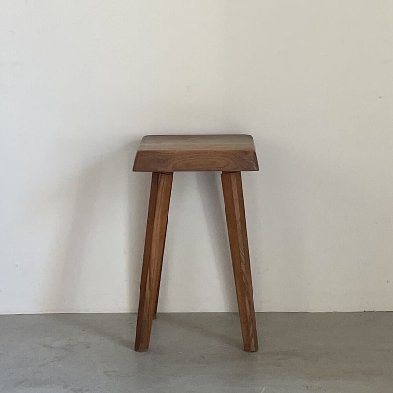 S01 Stool with 