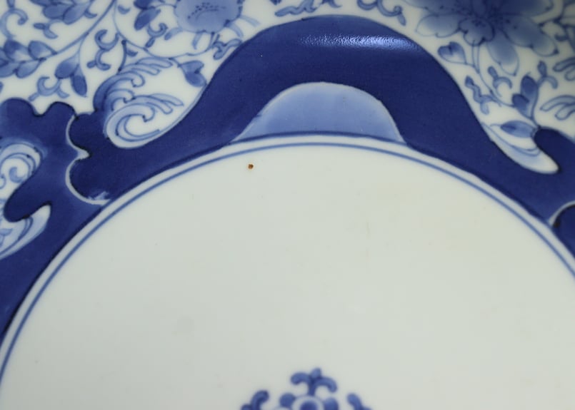 大皿□ベロ藍(江戸後期~明治期)古い染付 鶴 花蝶紋 花唐草 直し有り