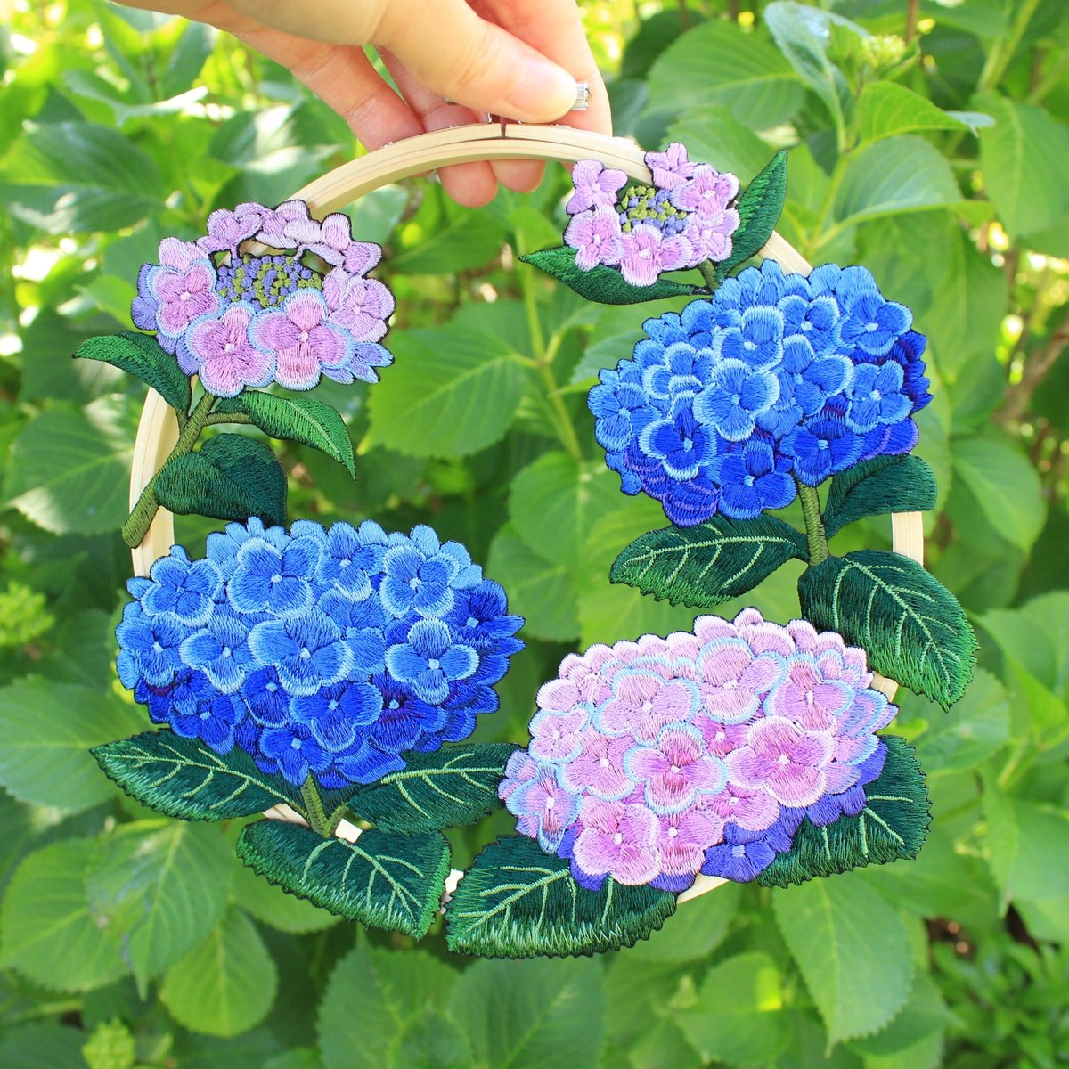 紫陽花の刺繍リース | ami embroidery