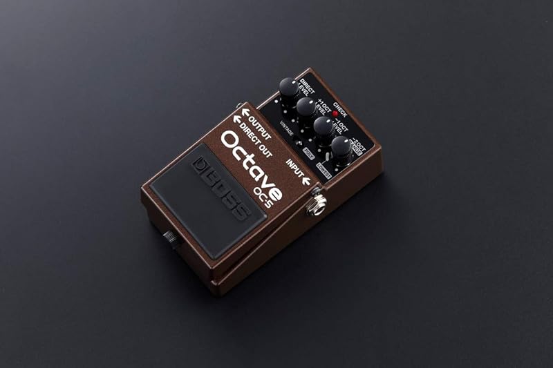 BOSS OC-5 - 和音対応、ノーレイテンシー、オクターブ上の音色を加える