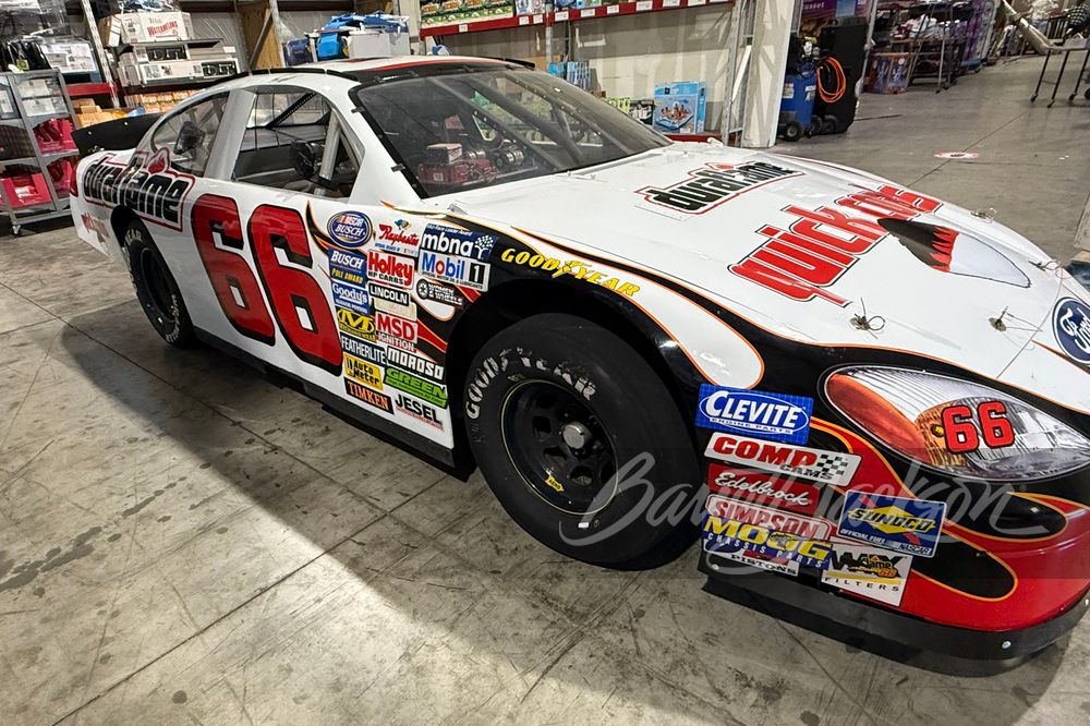 1977 Ford Thunderbird NASCAR VIN: 0853 - CLASSIC.COM