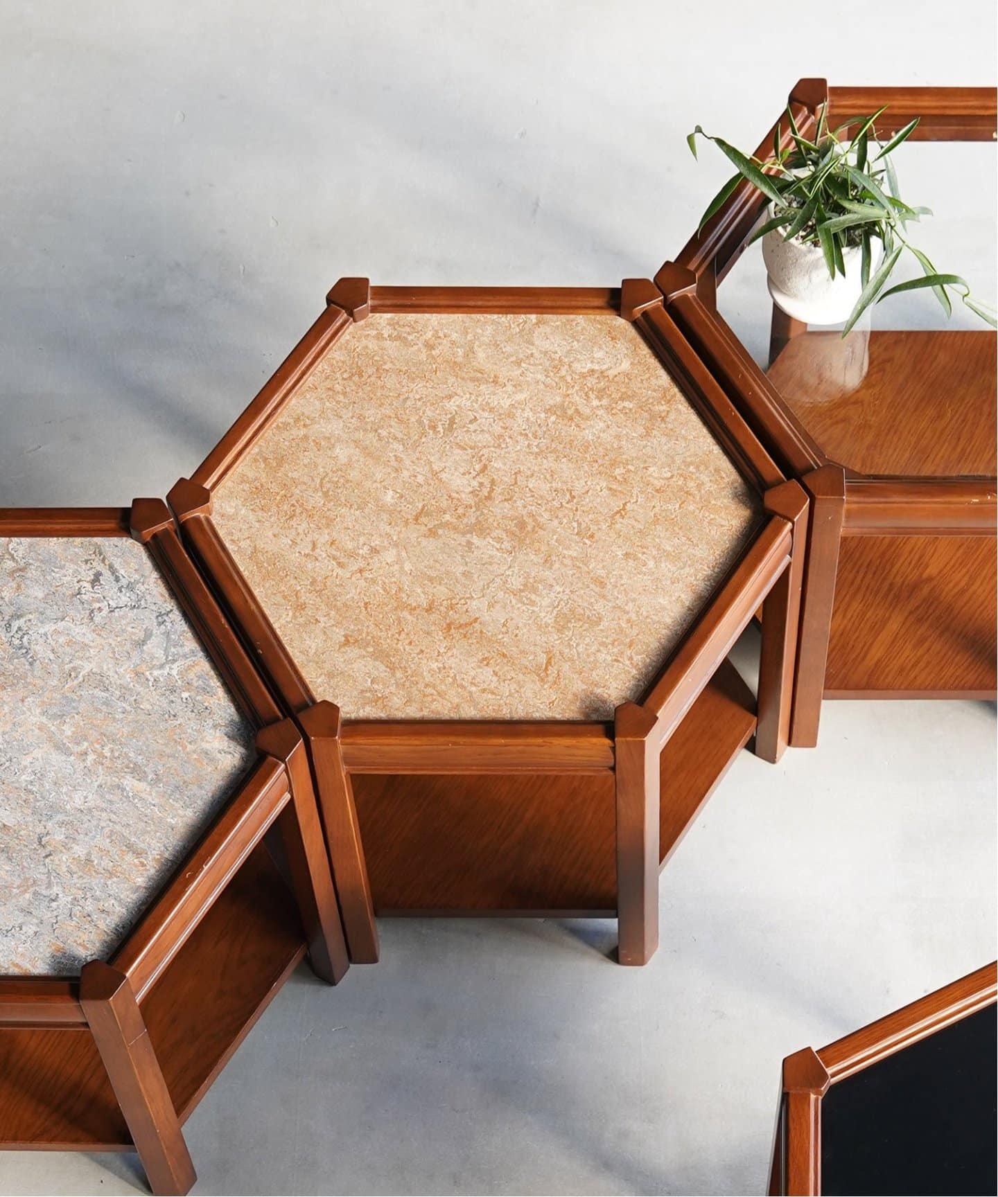 BROOKS HEXAGON TABLE ベージュ ブルックスヘキサゴン（テーブル