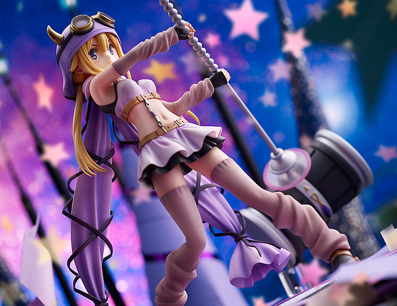 深月フェリシア