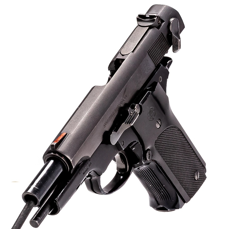 Classic Wonder Nine: Smith & Wesson Model 59