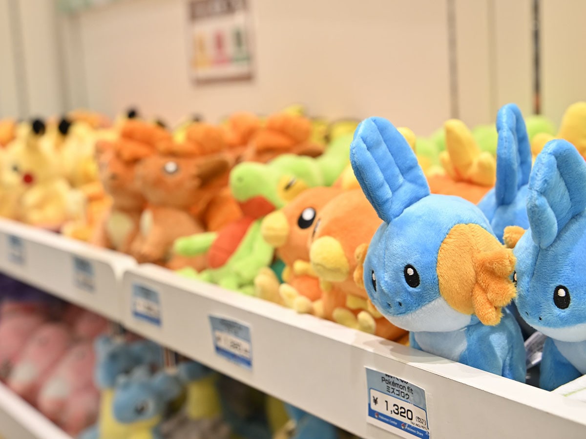 手のひらサイズのぬいぐるみは多くの種類が並ぶ - 長崎経済新聞