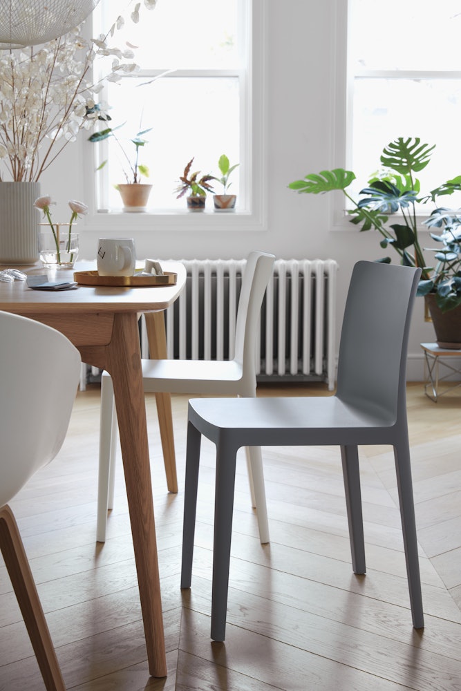 Élémentaire Chair – Design Within Reach