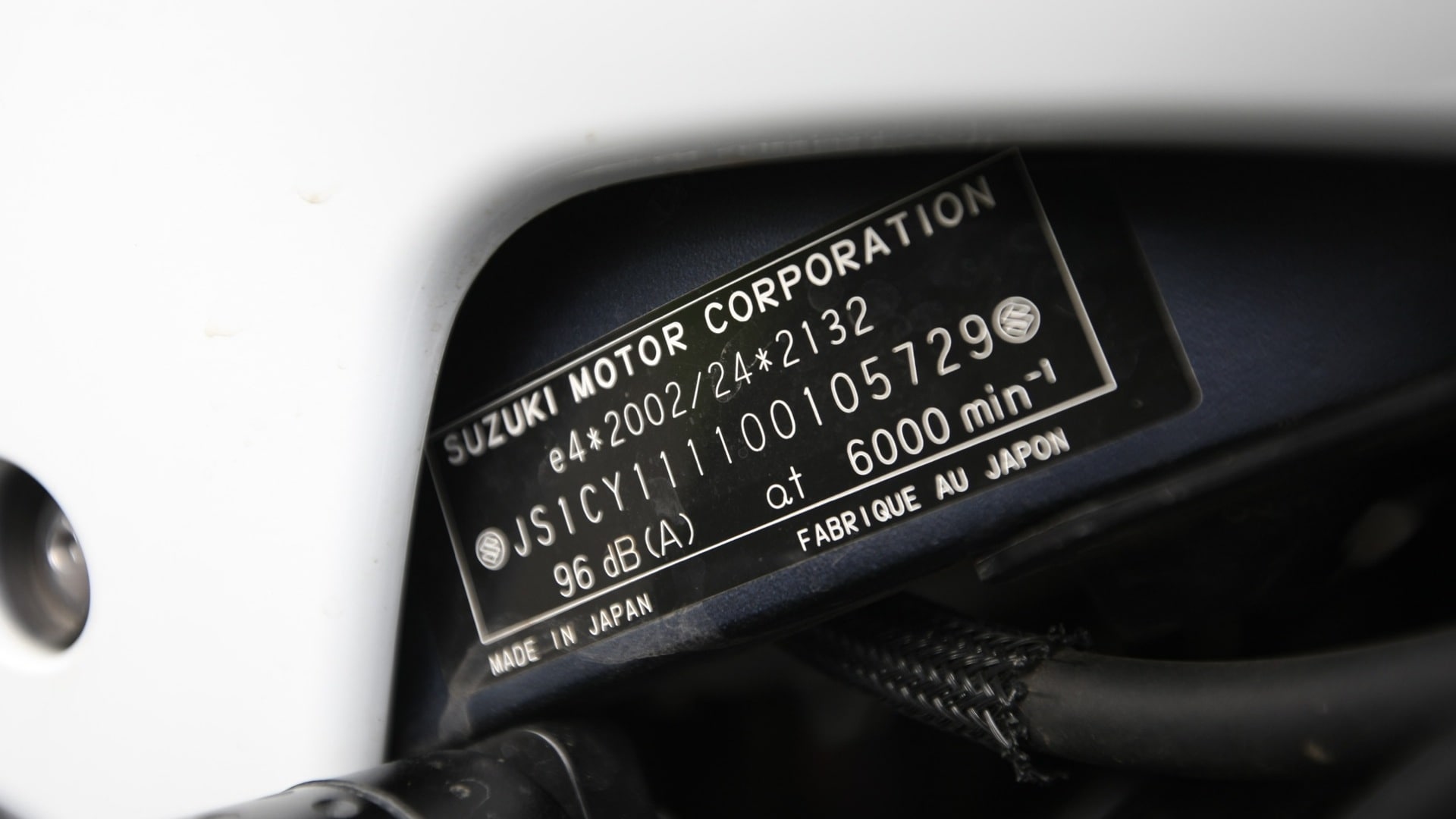 Suzuki GSX-R1000 2013 STD Exterior Bike Photos - Overdrive