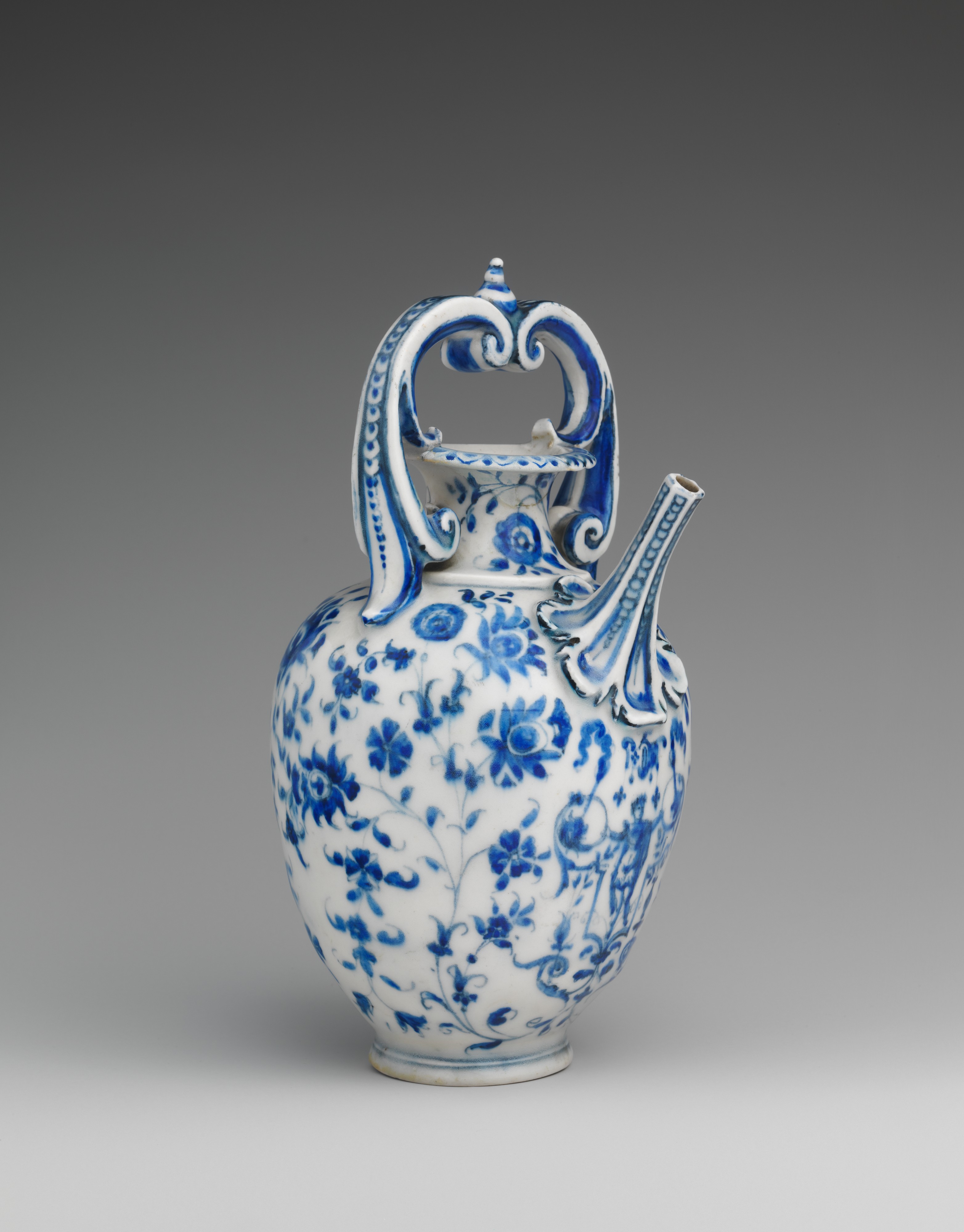 Medici Porcelain Manufactory - Ewer (Brocca) - Italian, Florence