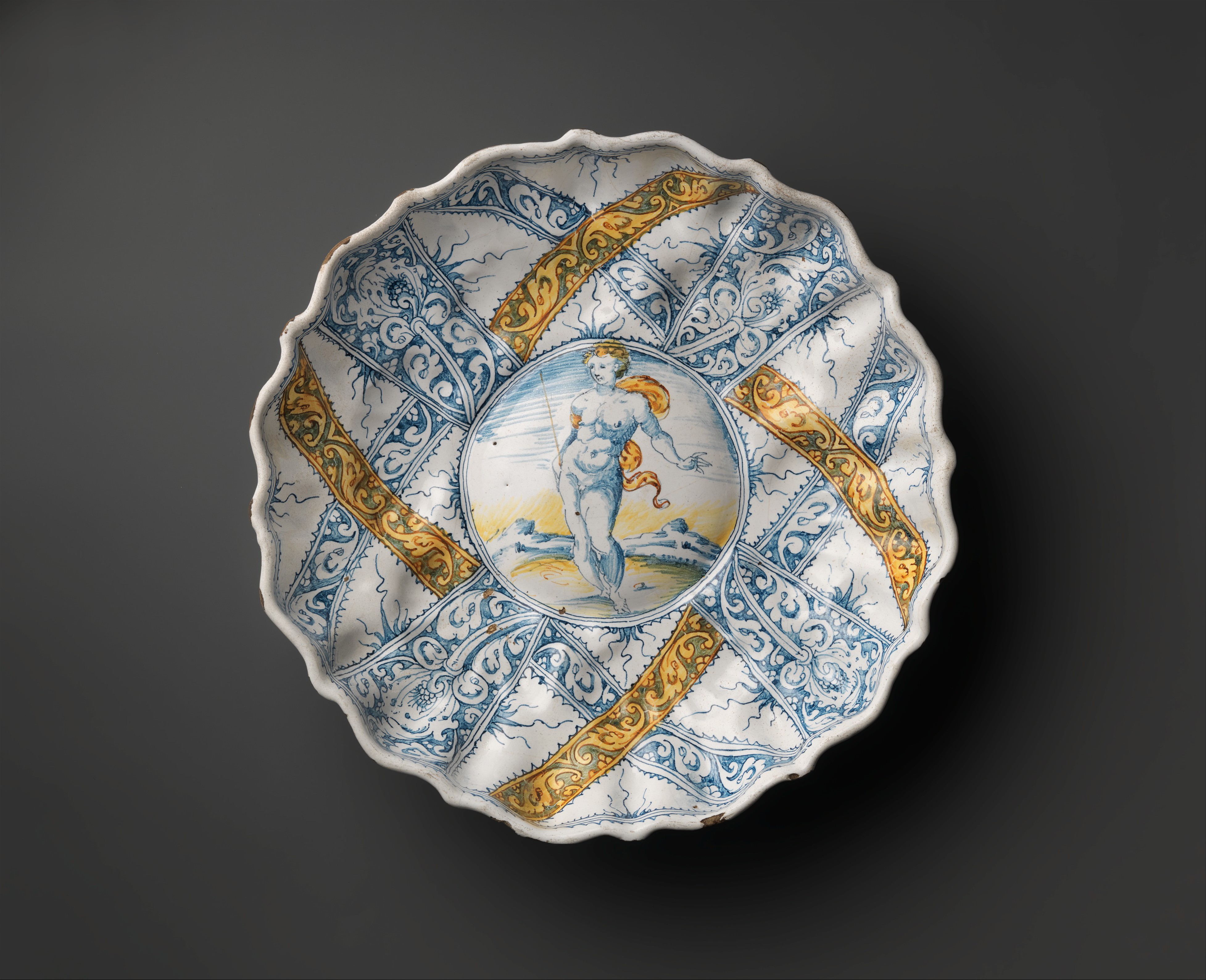 Probably workshop of Leonardo Bettisi, known as Don Pino - Bowl in