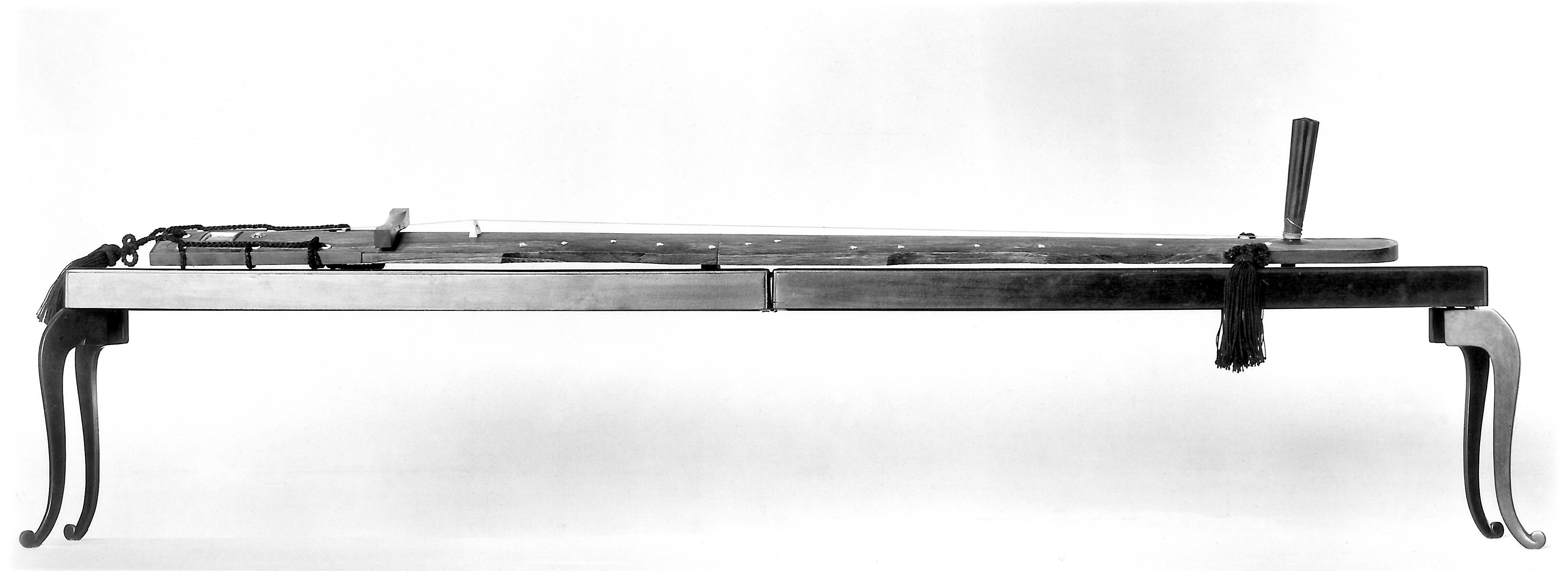 Kasuke Satake - Ichigen-kin (一絃琴) - Japanese - The Metropolitan