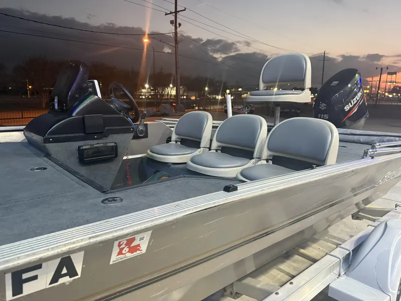 SeaArk ZX180 1998 - Marine Source