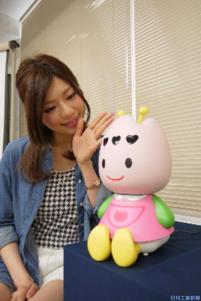 変なホテル」にシャープな視点、「ちゅーりーロボ」がお出迎え｜ニュー