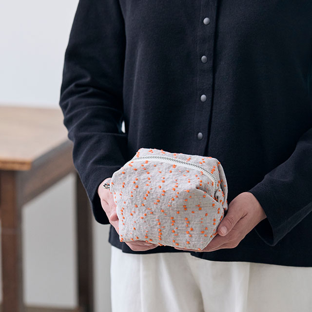 WEB限定】Jacquard Works Caramel pouch（ダブル）｜かばんの中身