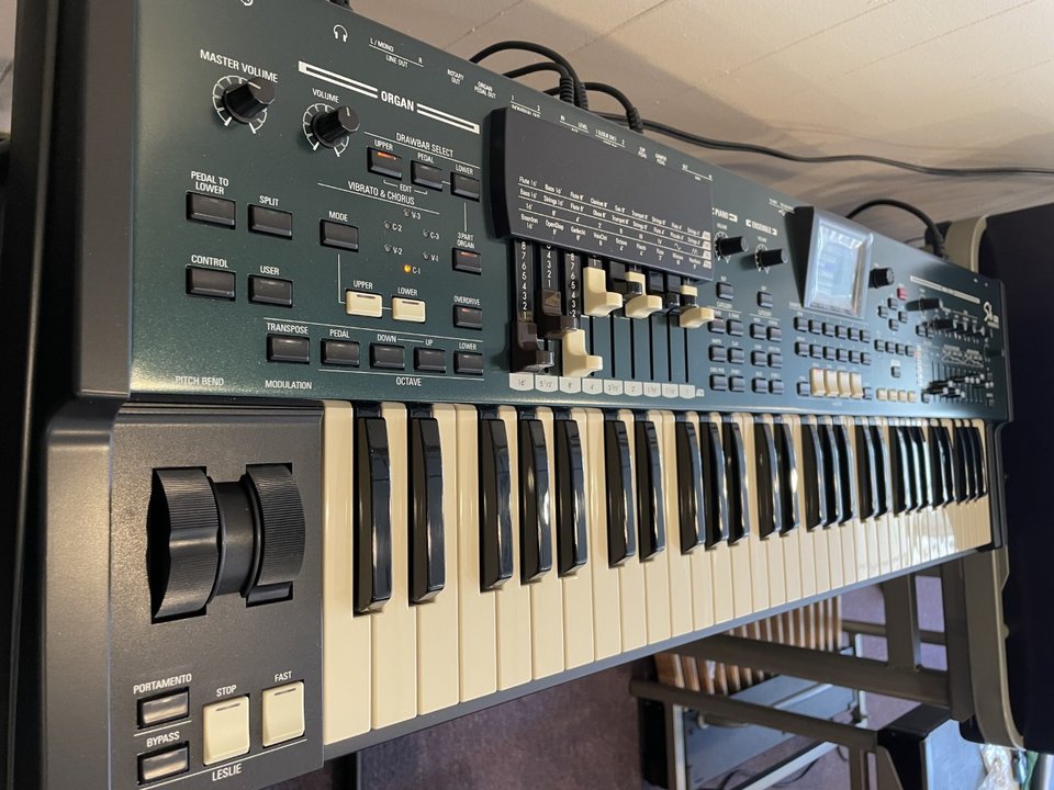 HAMMOND SKPRO 61 — Black Hammond