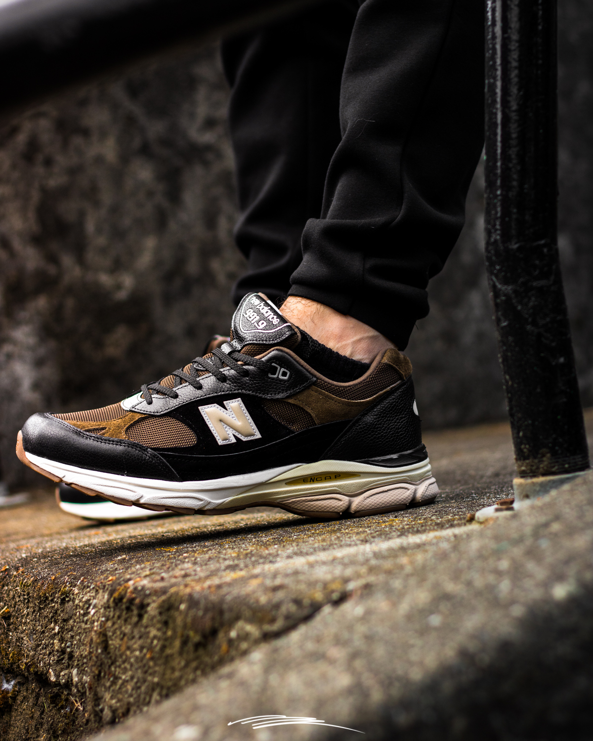 NEW BALANCE 991.9CV 'CAVIAR & VODKA' — R. Ljuba