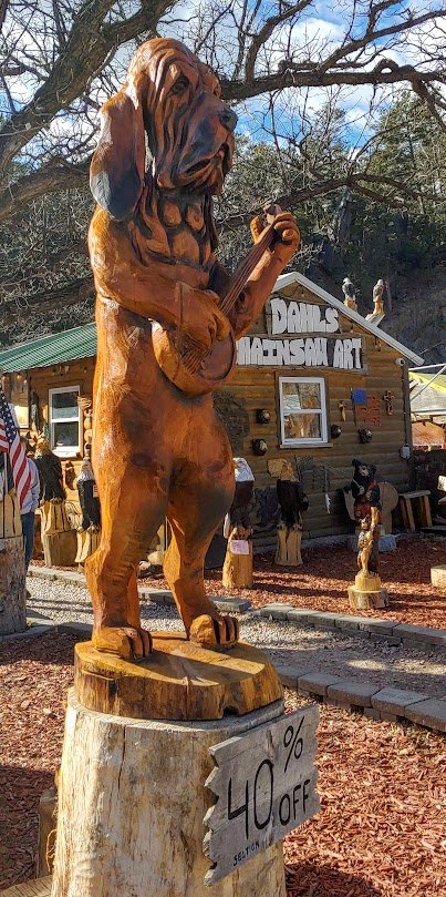 Dahls Chainsaw Art — Black Hills Hiking, Biking, and More