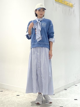 シャツワンピースを使った「ブルーグレー」の人気ファッション