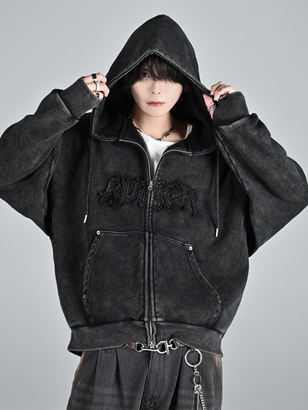 犬飼京 inukai kei｜ADRERのパーカーを使ったコーディネート - WEAR