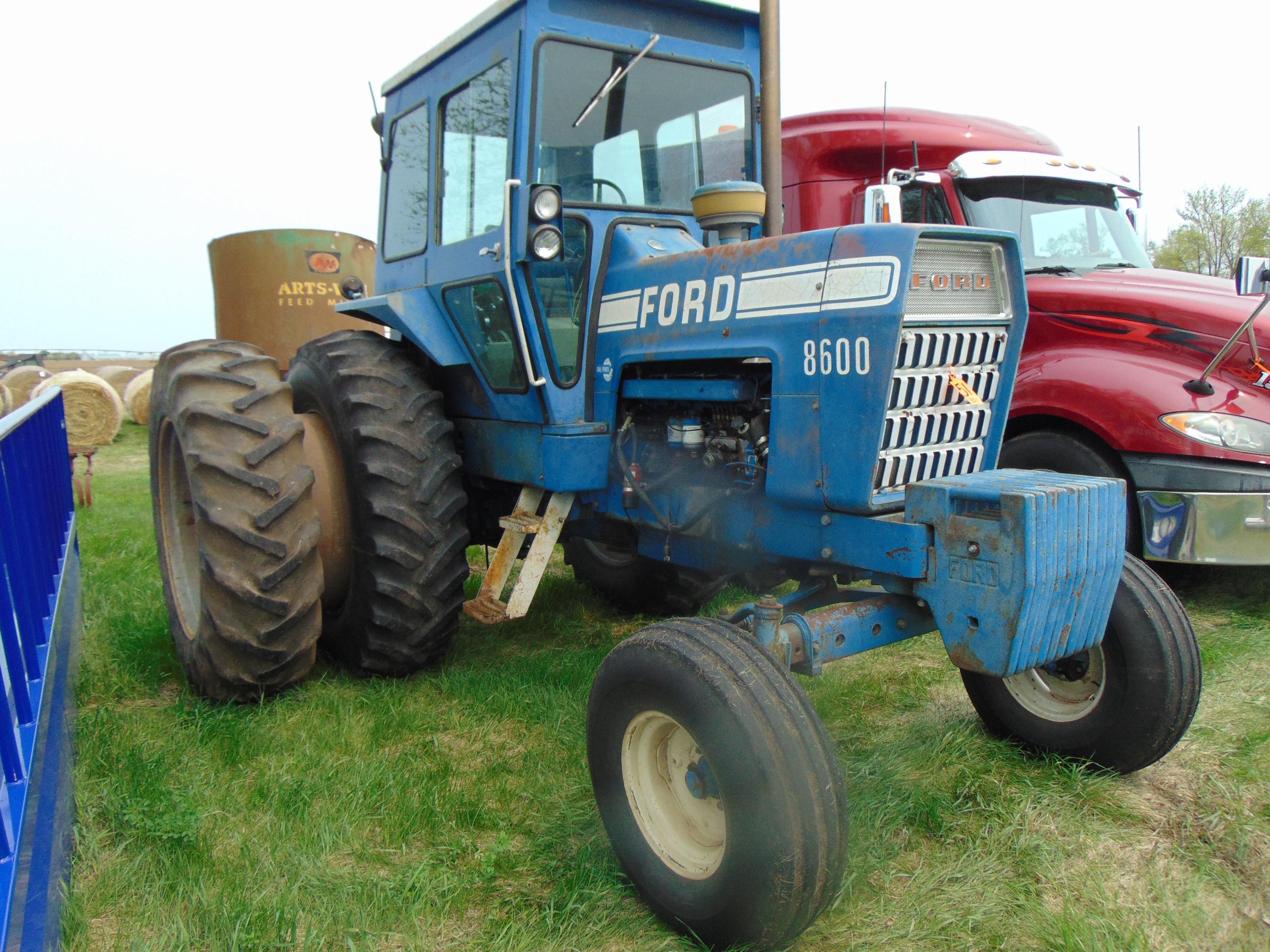 SOLD - 1974 FORD 8600 DIESEL TRACTOR, CAB WIDE FRONT, 3 PT, BAND