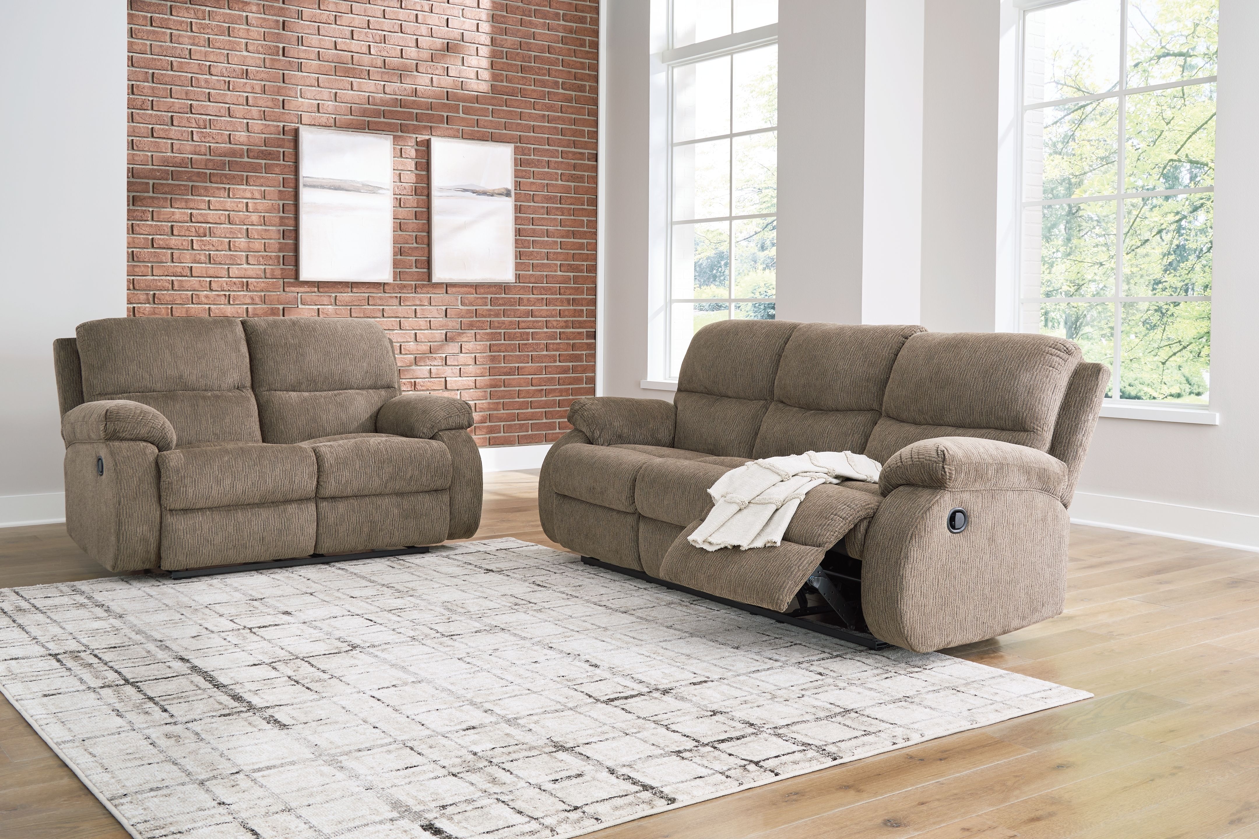 Ashley Scranto 2 Piece Reclining Living Room Set 66504-88-86