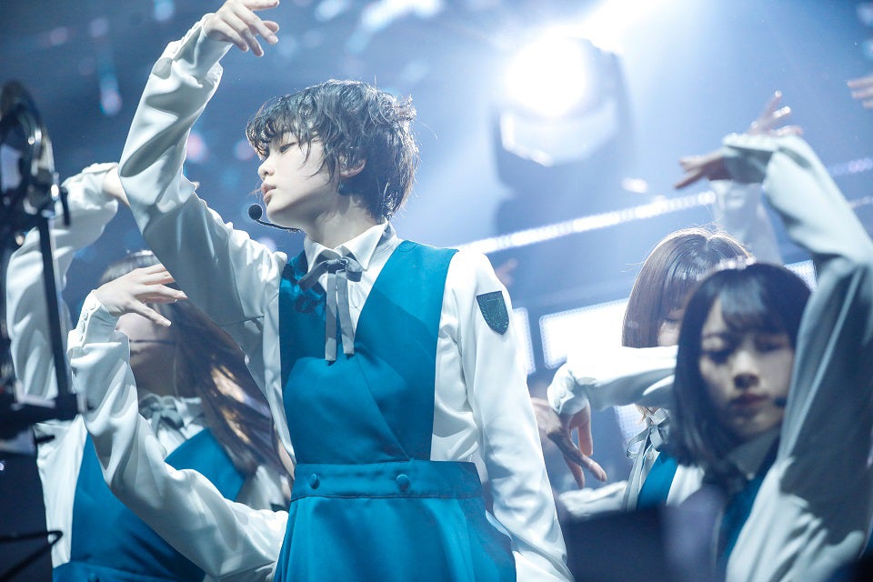 欅坂46ライブレポ3周年アニラ／日本武道館】「黒い羊」平手友梨奈の