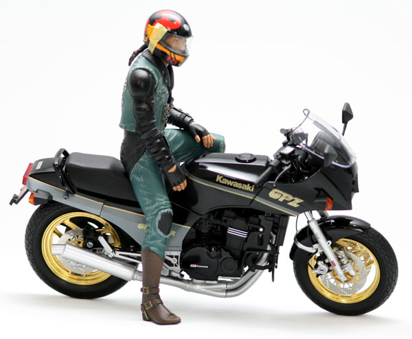 スタチュー＋バイクセット 1/12 キリン モヒ＋GPZ900R改[マイル