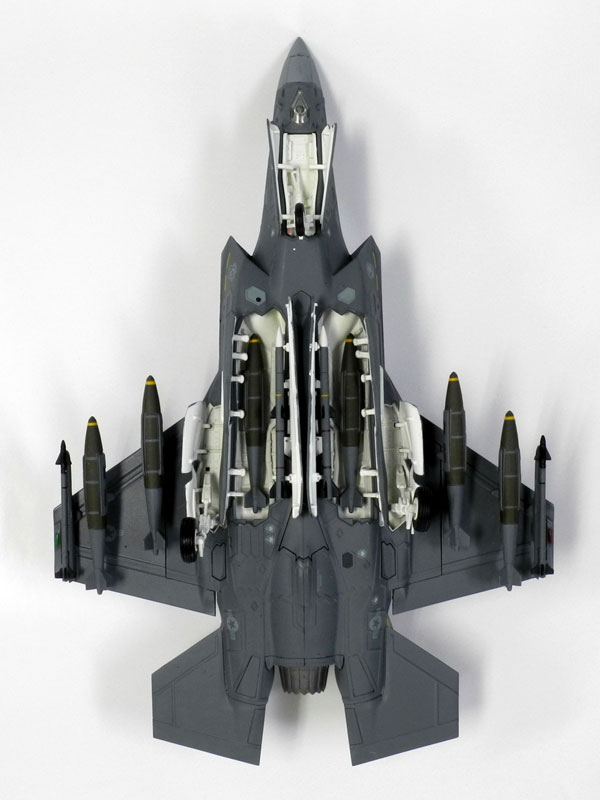 1/72 F-35A ライトニングII “第461戦術戦闘試験飛行隊”[ホビーマスター