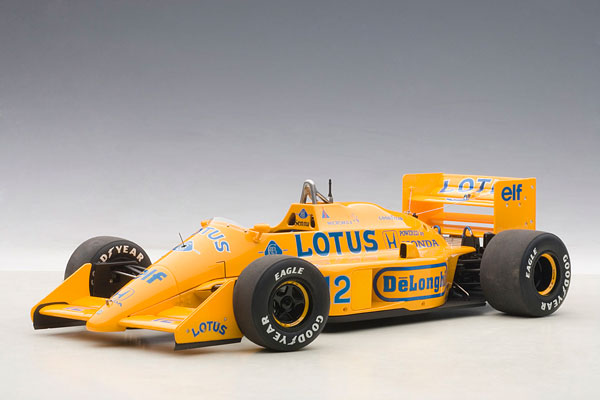 オートアート・コンポジットモデル 1/18 ロータス 99T ホンダ F1 日本