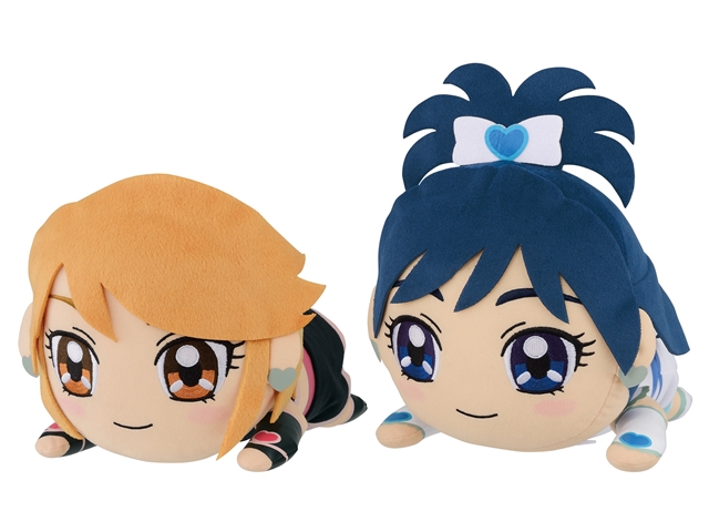 ふたりはプリキュア』キュアブラック＆キュアホワイトのフィギュアと