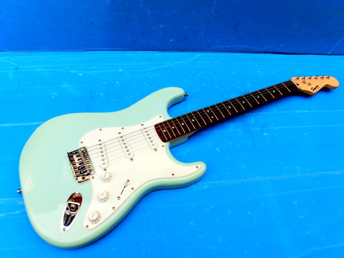 Squier by Fender / Affinity Stratocaster ストラトキャスター