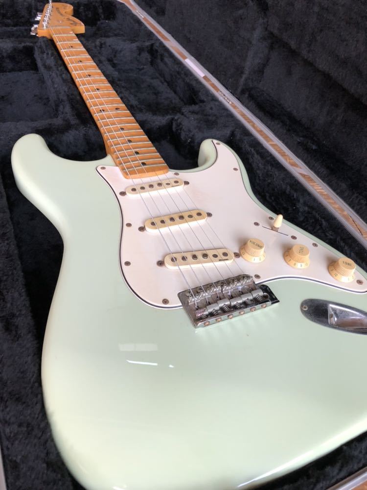 レアカラー！Fender Japan ST71-140YM Sonic Blue Yngwie Malmsteen