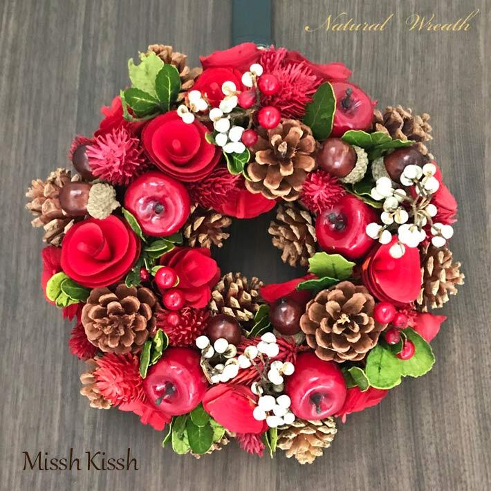 クリスマスリース 24cm 赤 りんご バラ 松ぼっくり Natural Wreath Red