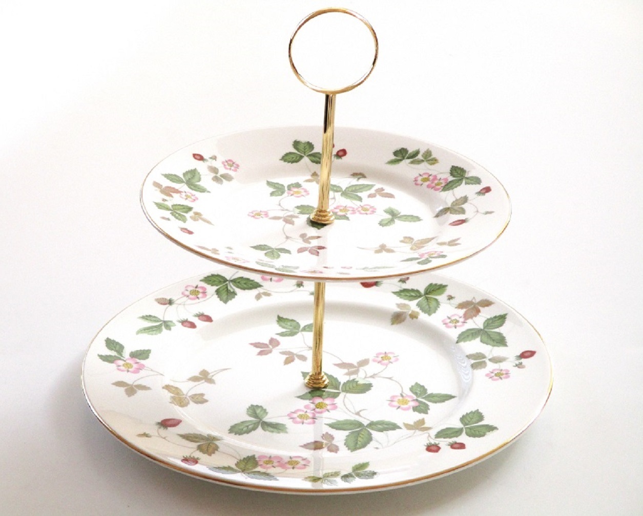 ウェッジウッドWEDGWOODワイルドストロベリーアルフレスコ 2段ケーキ