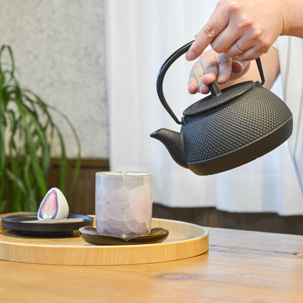 南部鉄瓶 新丸アラレ 1.7リットル ヤカン 南部鉄器 鉄分補給 場本 南部鉄瓶